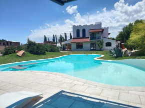 7min Cañon Quincho con Parrilla Piscina